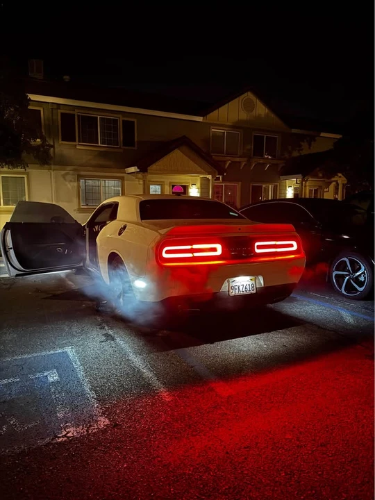 2015 Dodge Challenger 3rd Gen - Image 18 of 20