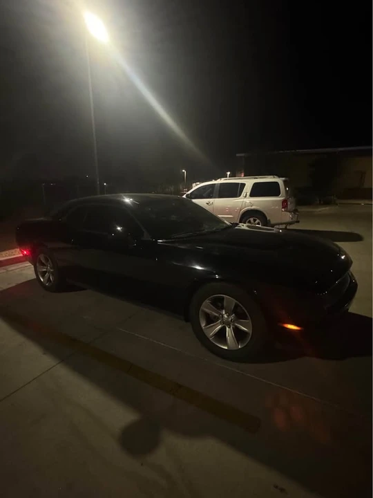 2015 Dodge Challenger 3rd Gen - Image 3 of 9