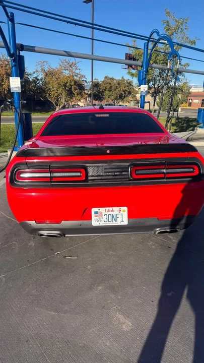 2015 Dodge Challenger 3rd Gen - Image 8 of 10