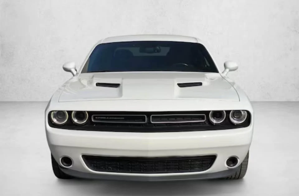 2015 Dodge Challenger 3rd Gen - Image 2 of 9