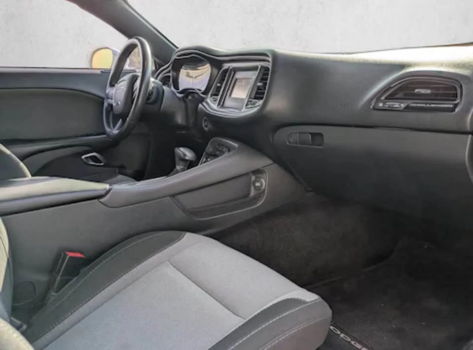 2015 Dodge Challenger 3rd Gen - Image 8 of 9