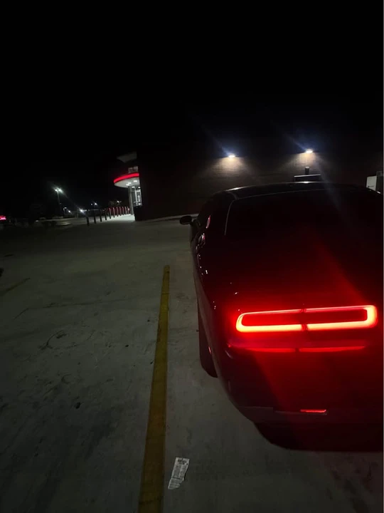 2015 Dodge Challenger 3rd Gen - Image 5 of 9