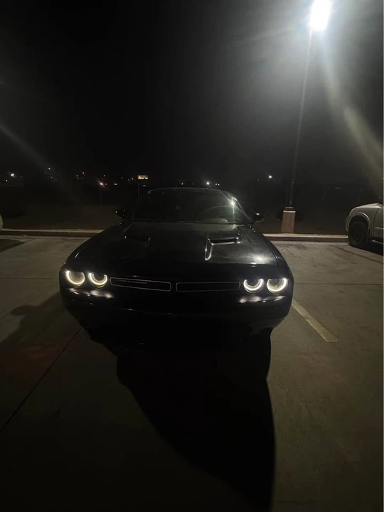 2015 Dodge Challenger 3rd Gen - Image 9 of 9