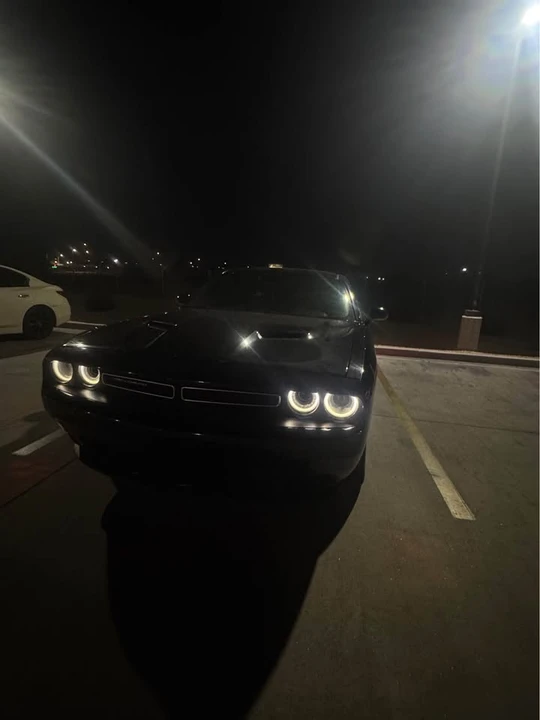 2015 Dodge Challenger 3rd Gen - Image 8 of 9