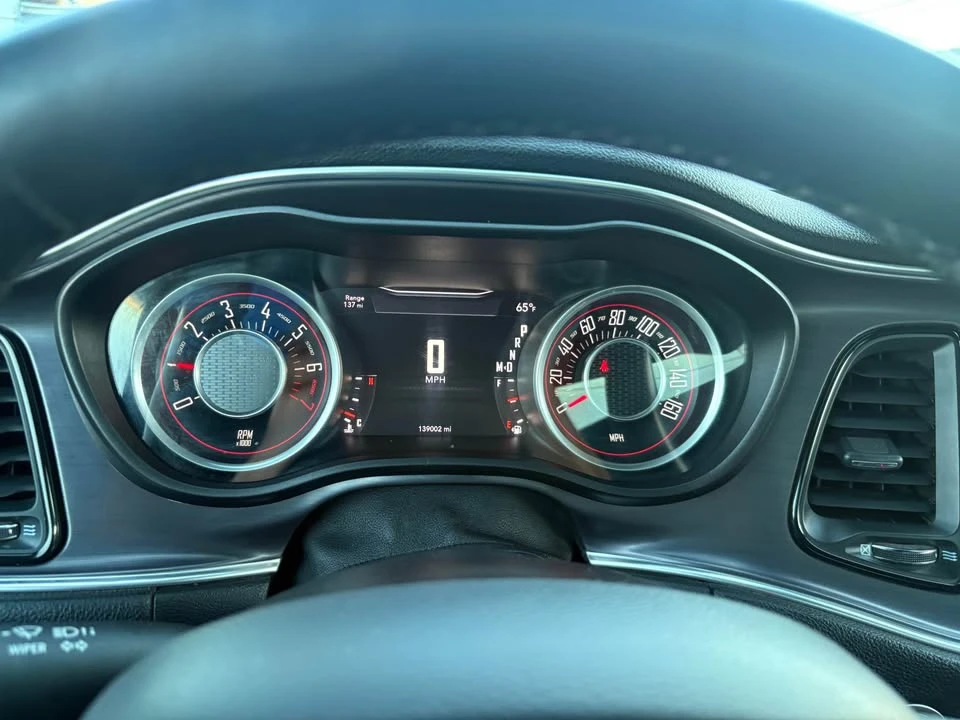 2015 Dodge Challenger 3rd Gen - Image 9 of 10