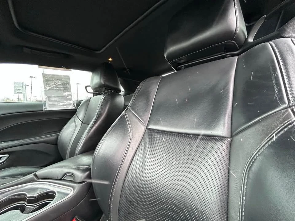 2015 Dodge Challenger 3rd Gen - Image 9 of 15