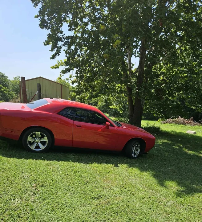 2015 Dodge Challenger 3rd Gen - Image 2 of 9