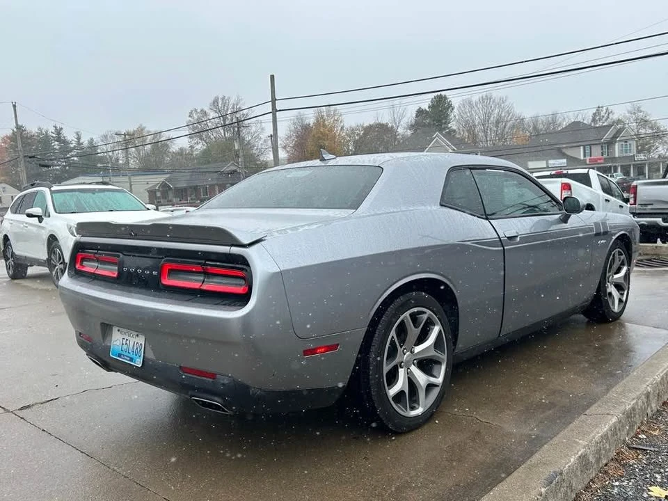 2015 Dodge Challenger 3rd Gen - Image 5 of 15