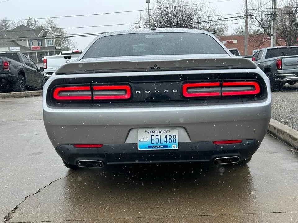 2015 Dodge Challenger 3rd Gen - Image 6 of 15