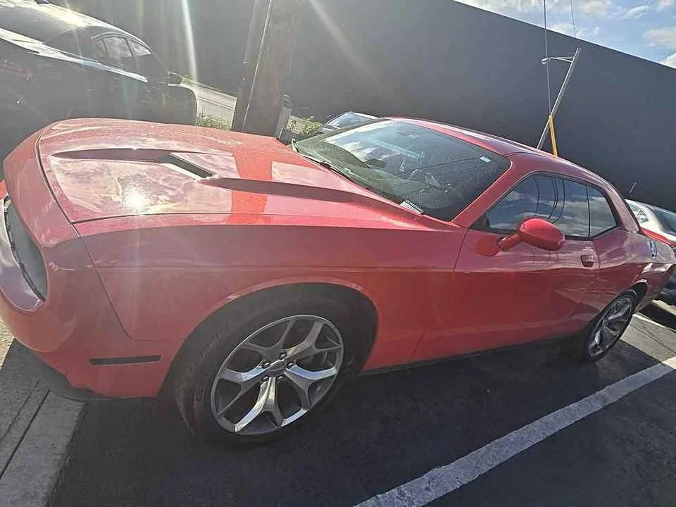 2015 Dodge Challenger 3rd Gen - Image 3 of 8