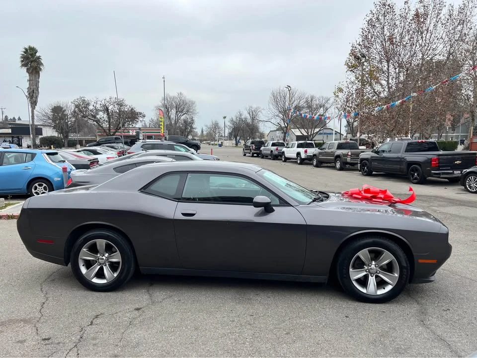 2015 Dodge Challenger 3rd Gen - Image 2 of 15
