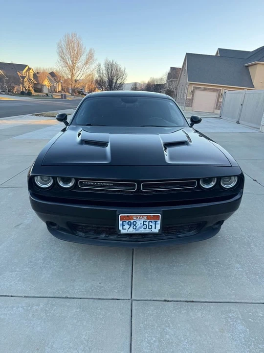 2015 Dodge Challenger 3rd Gen - Image 2 of 11