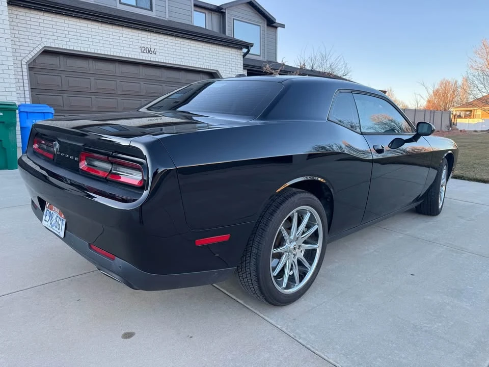 2015 Dodge Challenger 3rd Gen - Image 5 of 11