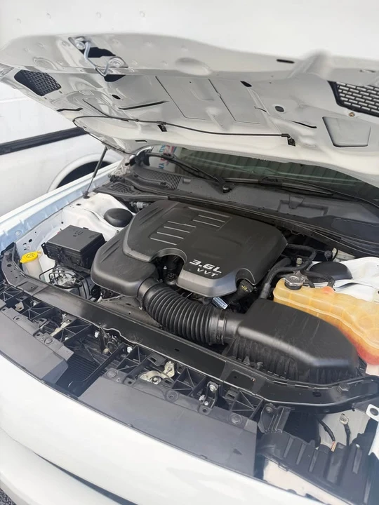 2015 Dodge Challenger 3rd Gen - Image 14 of 14
