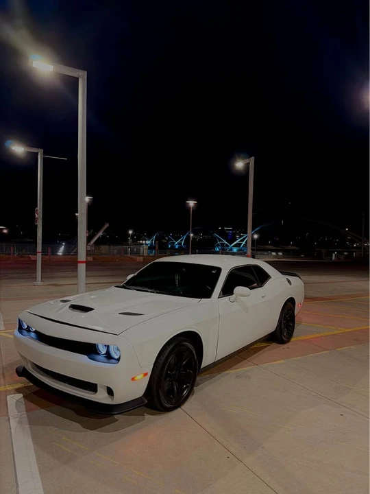 2015 Dodge Challenger 3rd Gen - Image 7 of 14
