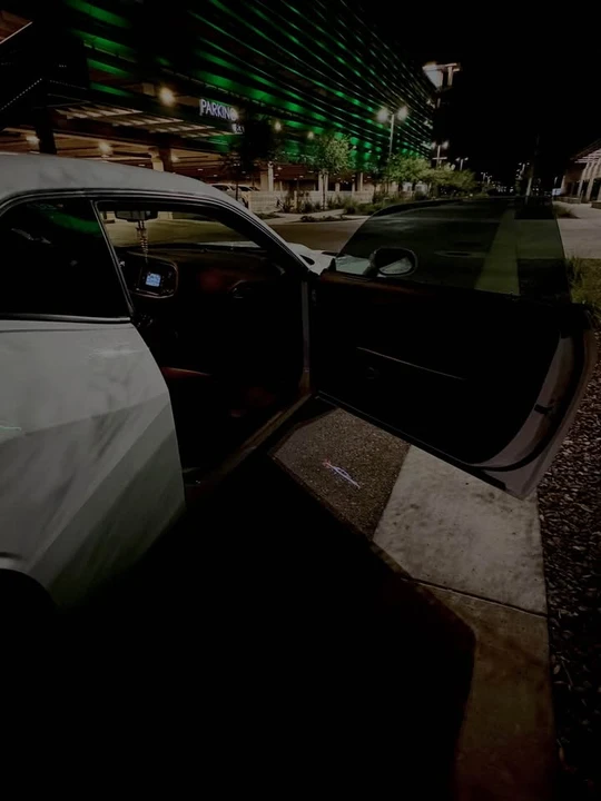 2015 Dodge Challenger 3rd Gen - Image 9 of 14
