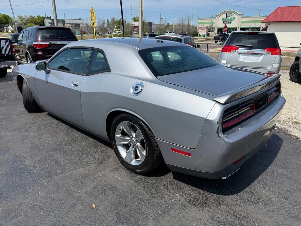 2015 Dodge Challenger 3rd Gen - Image 4 of 12