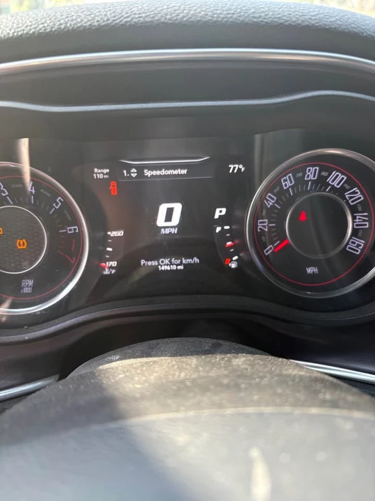 2015 Dodge Challenger 3rd Gen - Image 9 of 11