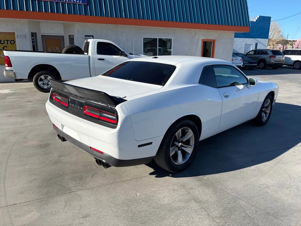 2015 Dodge Challenger 3rd Gen - Image 4 of 7