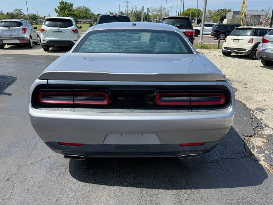2015 Dodge Challenger 3rd Gen - Image 5 of 12