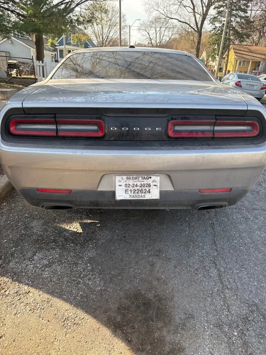 2015 Dodge Challenger 3rd Gen - Image 5 of 11