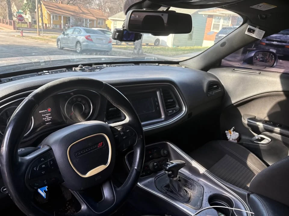 2015 Dodge Challenger 3rd Gen - Image 6 of 11