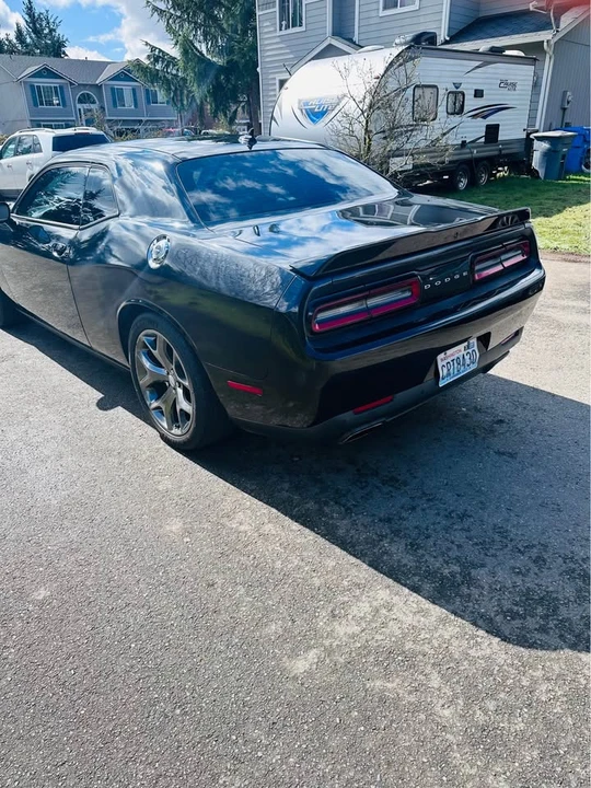 2015 Dodge Challenger 3rd Gen - Image 4 of 8
