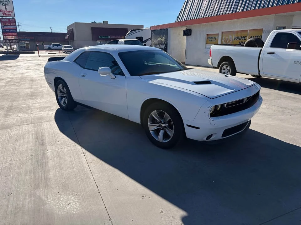 2015 Dodge Challenger 3rd Gen - Image 2 of 7