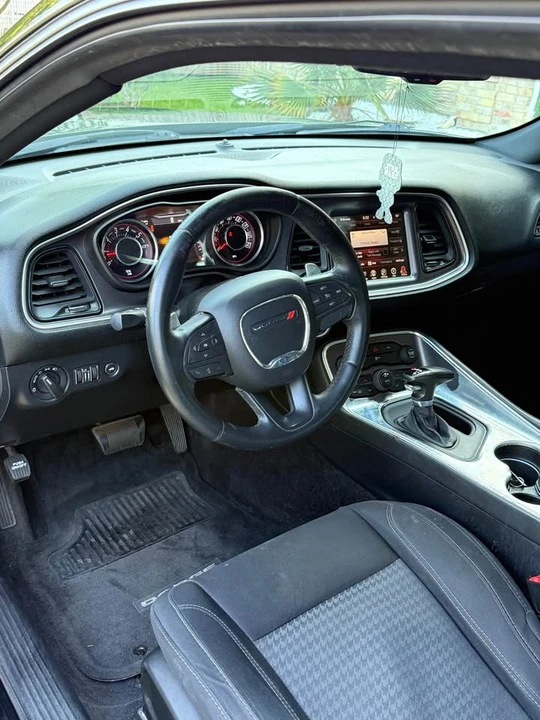 2015 Dodge Challenger 3rd Gen - Image 9 of 14