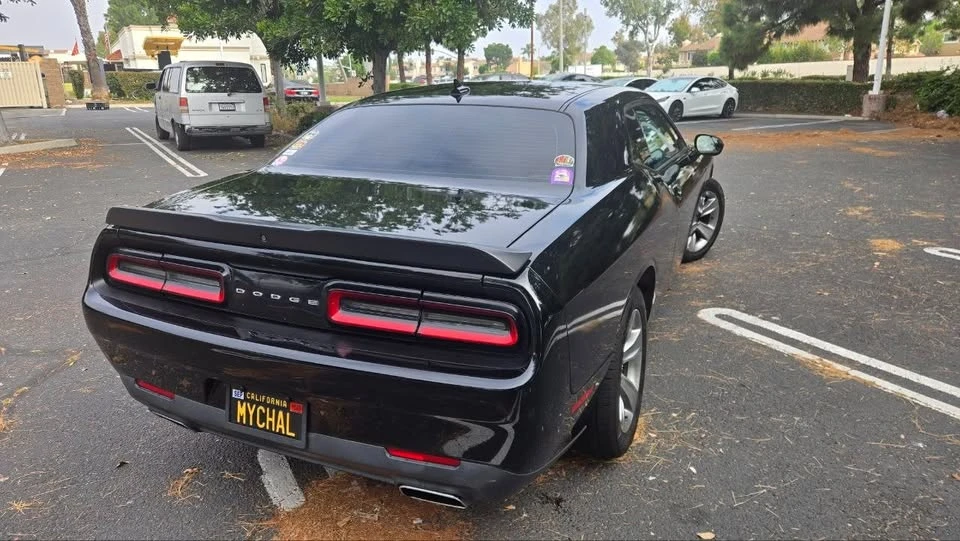 2015 Dodge Challenger 3rd Gen - Image 16 of 20