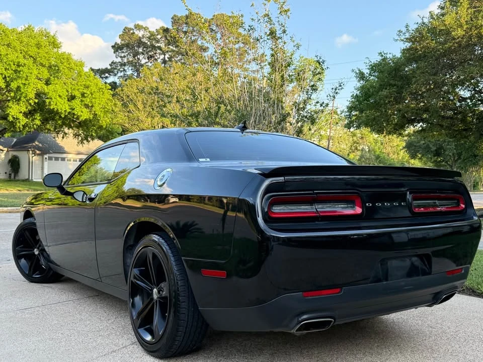 2015 Dodge Challenger 3rd Gen - Image 2 of 14