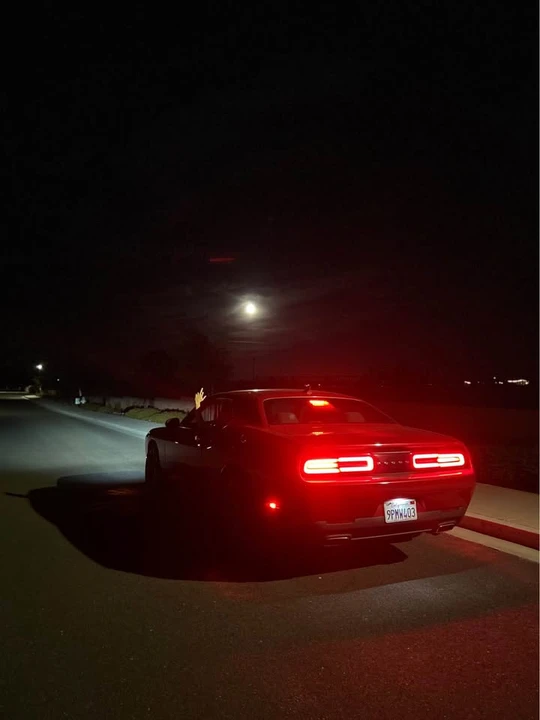 2015 Dodge Challenger 3rd Gen - Image 7 of 8