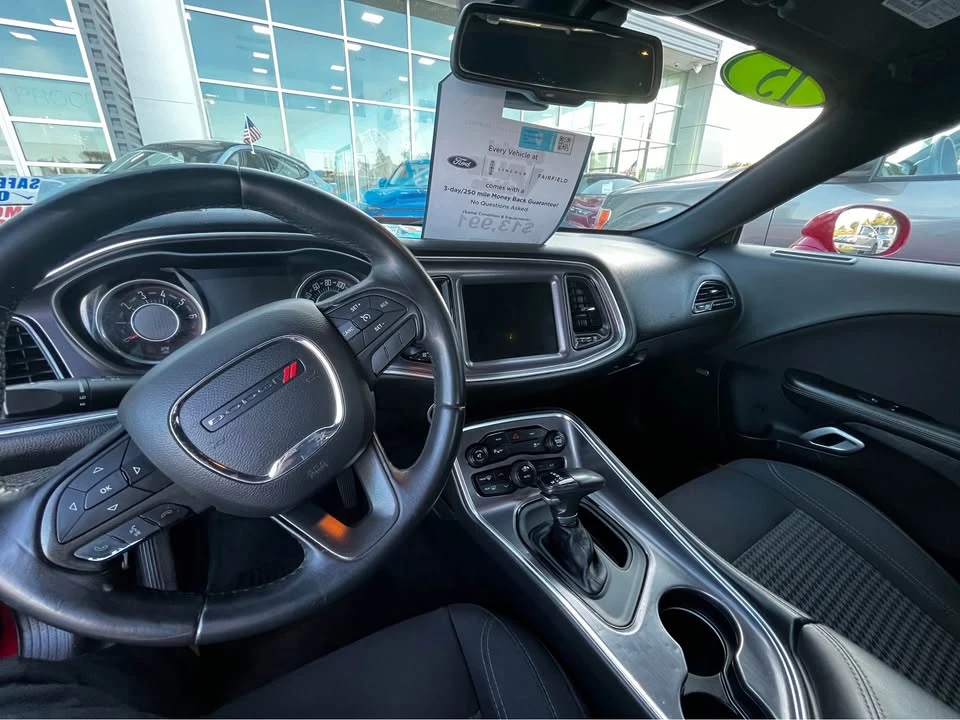 2015 Dodge Challenger 3rd Gen - Image 2 of 8