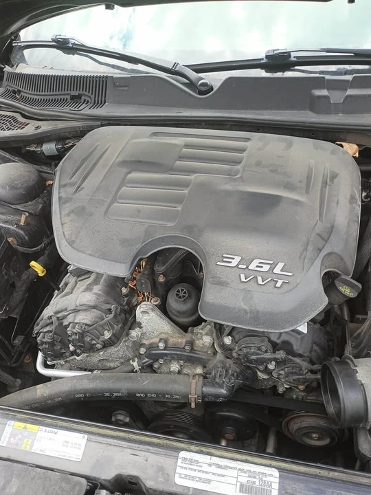 2015 Dodge Challenger 3rd Gen - Image 2 of 10