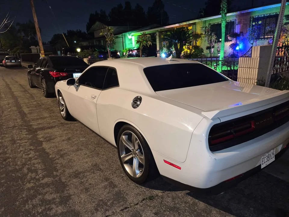2015 Dodge Challenger 3rd Gen - Image 4 of 6
