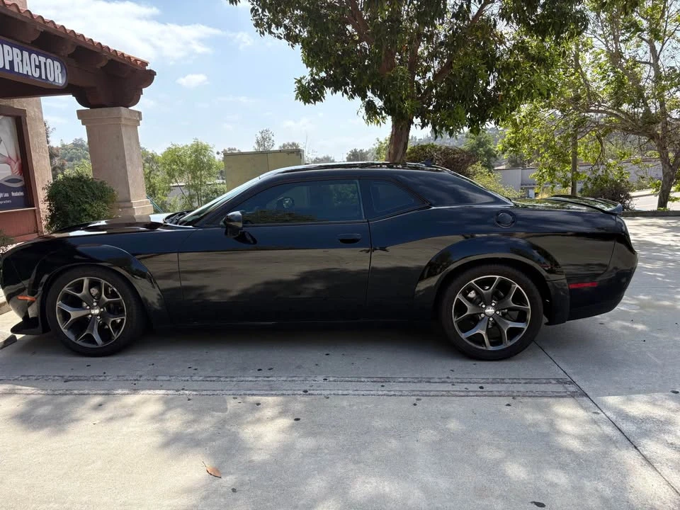 2015 Dodge Challenger 3rd Gen - Image 10 of 20