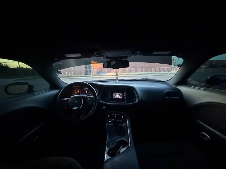 2015 Dodge Challenger 3rd Gen - Image 12 of 13