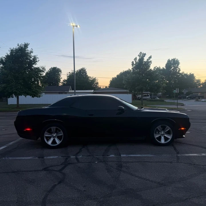 2015 Dodge Challenger 3rd Gen - Image 5 of 13