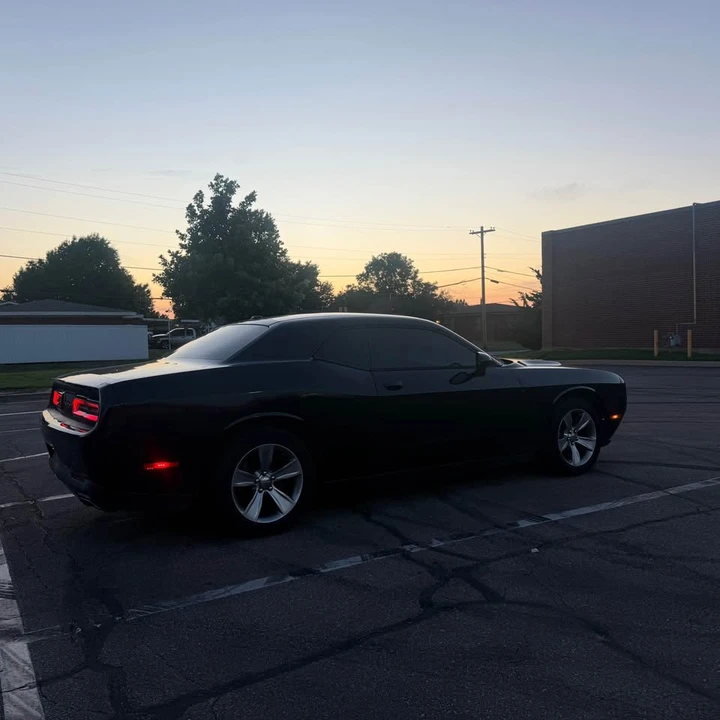 2015 Dodge Challenger 3rd Gen - Image 4 of 13