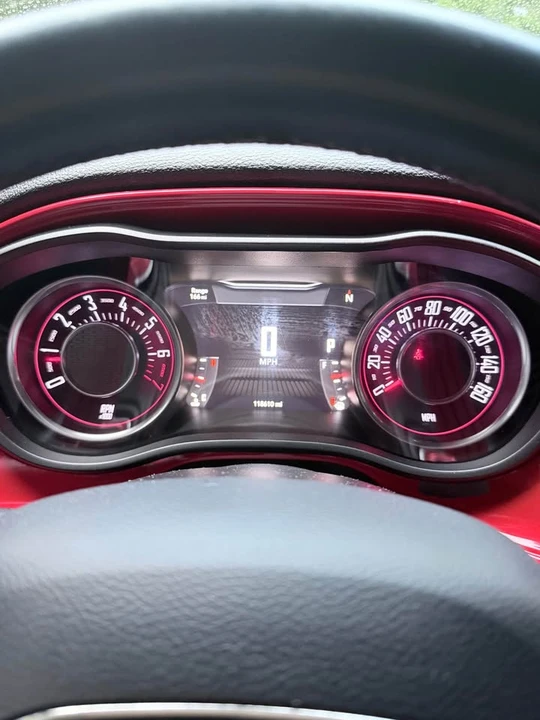 2015 Dodge Challenger 3rd Gen - Image 5 of 16
