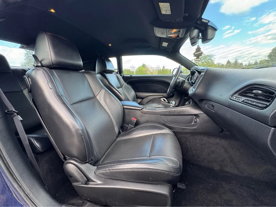 2015 Dodge Challenger 3rd Gen - Image 11 of 16