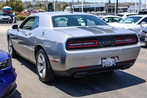2015 Dodge Challenger 3rd Gen - Image 3 of 10