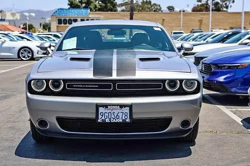 2015 Dodge Challenger SXT