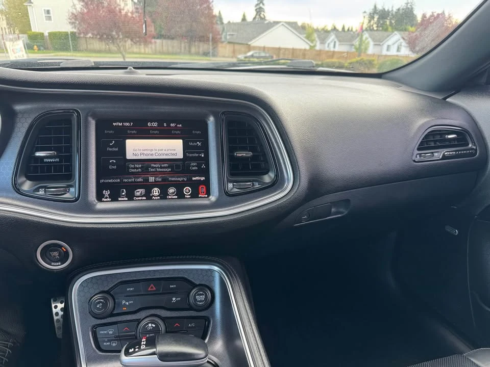 2015 Dodge Challenger 3rd Gen - Image 13 of 16