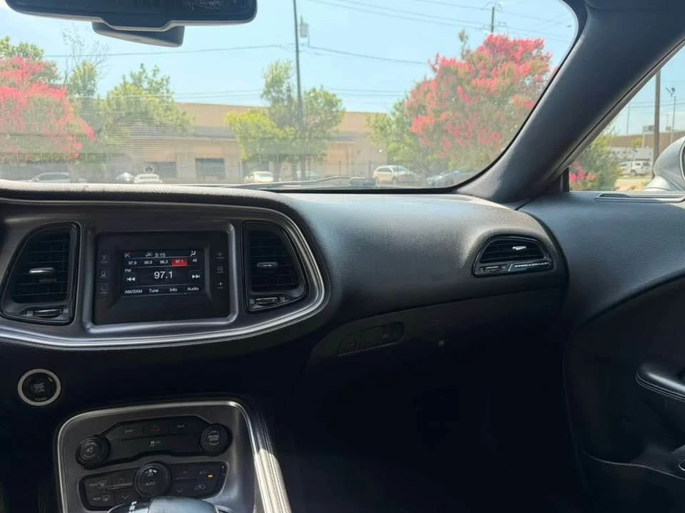 2015 Dodge Challenger 3rd Gen - Image 7 of 16