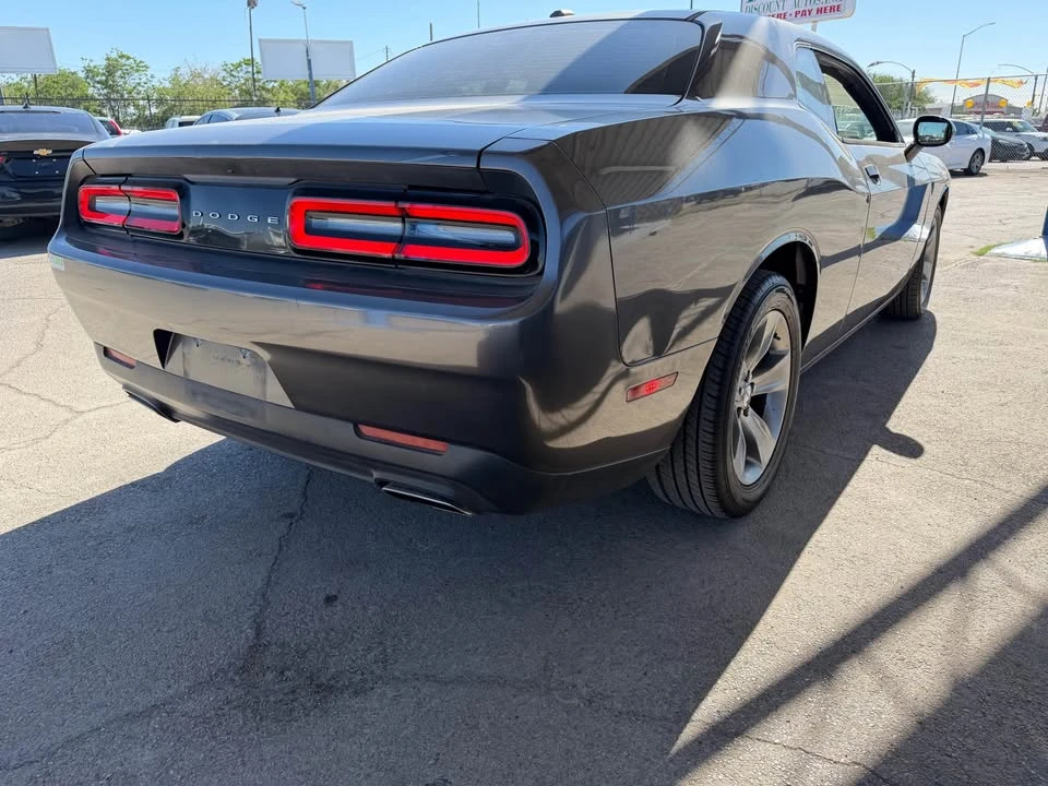 2015 Dodge Challenger 3rd Gen - Image 9 of 14