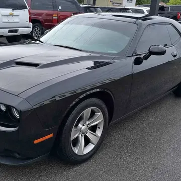 2015 Dodge Challenger SXT