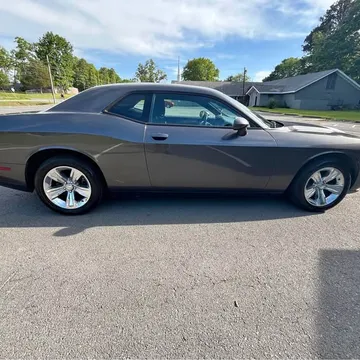 2015 Dodge Challenger SXT