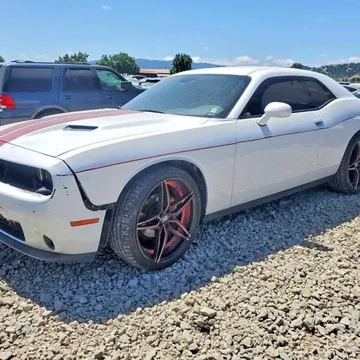 2015 Dodge Challenger SXT