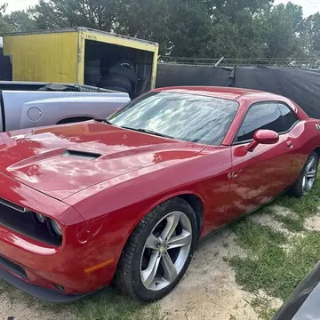 2015 Dodge Challenger SXT